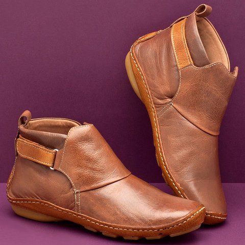 Bota de Couro Feminina Cano Curto | Urban Chic