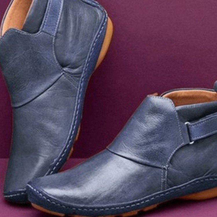 Bota de Couro Feminina Cano Curto | Urban Chic