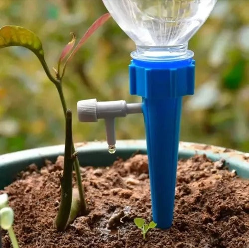 Irrigador Automático Acoplável de Garrafa Pet para Plantas | Kit Completo